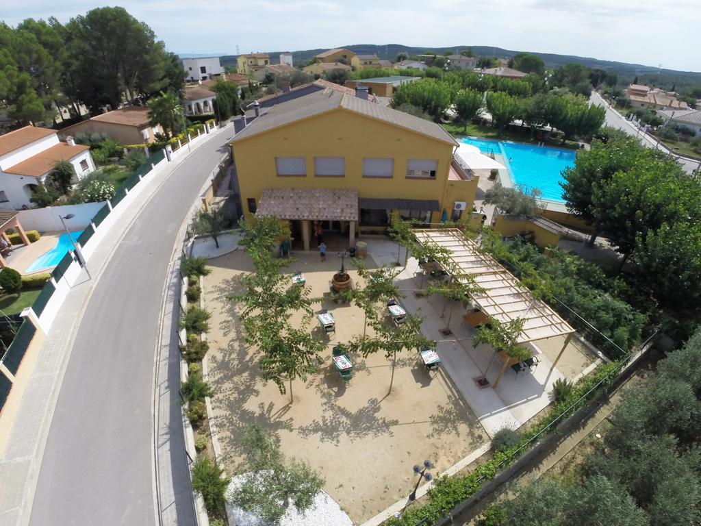 Hotel Les Roques Báscara Buitenkant foto